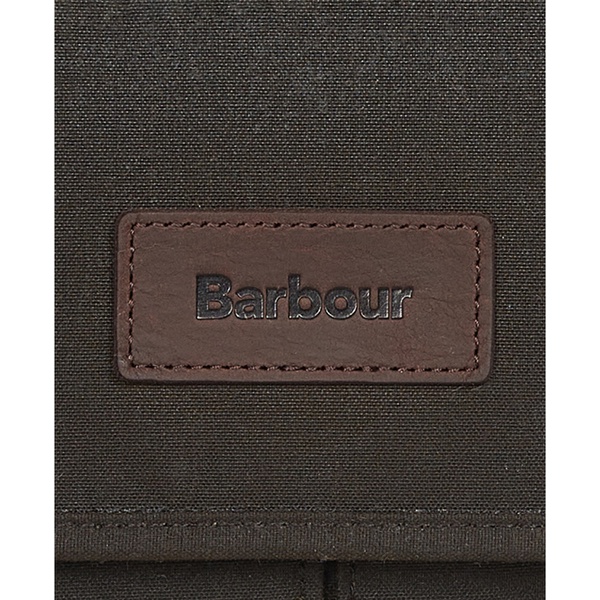  바버 Barbour Essential Waxed Cotton Crossbody Messenger Bag 14223874